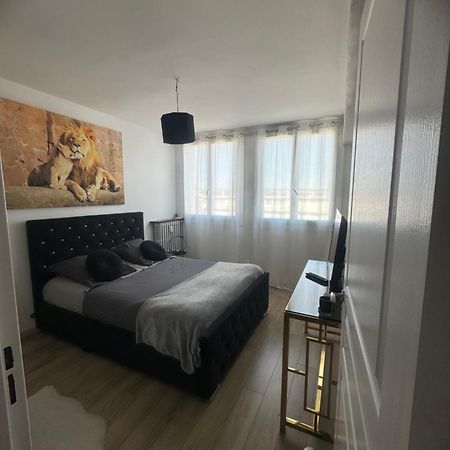 Appartement Proche Aeroport 마리냔 외부 사진