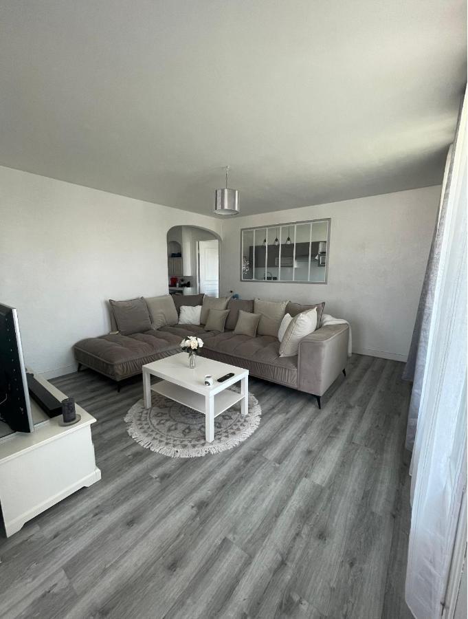 Appartement Proche Aeroport 마리냔 외부 사진